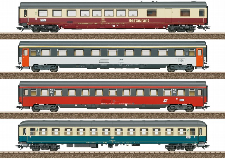 23110